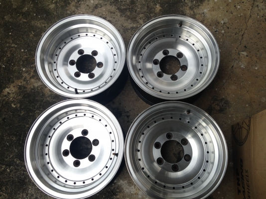 ล้อออฟโรด ขอบ 15 รายละเอียดดูตามภาพเลยครับ