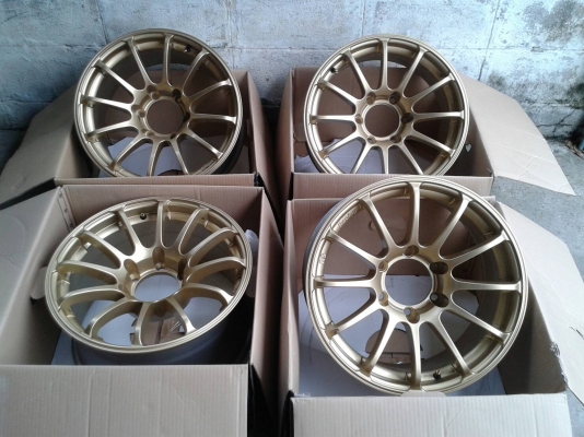 ขอบ17นิ้ว6รู น.8ล.9 ชุดนี้ ราคา 8500 บาท