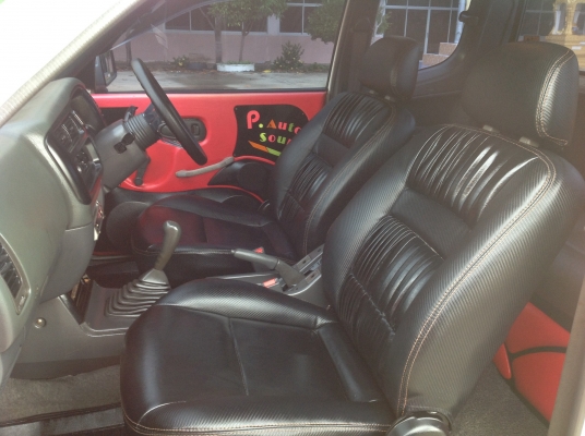 สตาด้า mega cab เครื่องดีเซล 2.5 TURBO เครื่องดี แอร์หนาว พ.พาวเวอร์ ล้อแม็ก สีขาวมุก แซสซีสวย รถเดิ