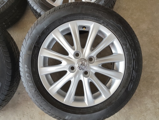 ขายล้อTOYOTA VIOS12ก้าน พร้อมยาง  4 ล้อ