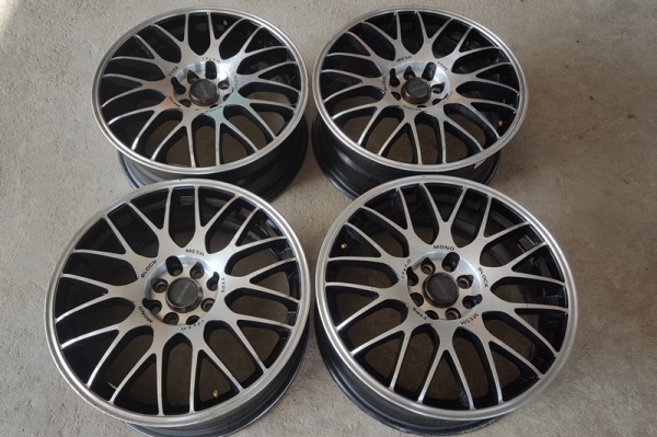 ขายล้อ MONO Black 17 4รู100-114 ET+42 4 ล้อ