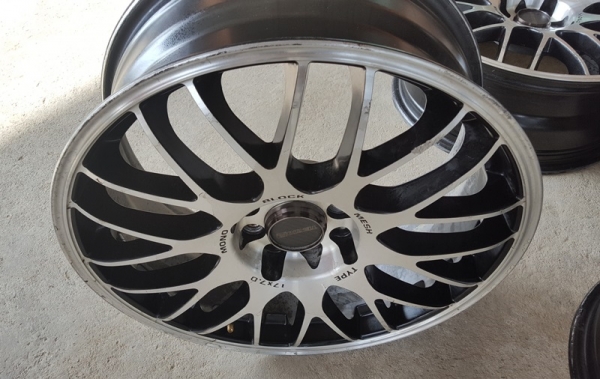 ขายล้อ MONO Black 17 4รู100-114 ET+42 4 ล้อ