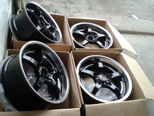 ขอบ18นิ้ว5รู114 ชุดนี้ ราคา 7900 บาท ขอบ18นิ้ว5รู114 ชุดนี้ ราคา 7900 บาท