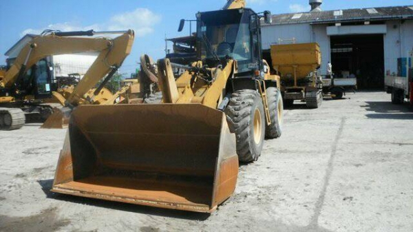 ขาย รถตัก CAT 910H จำหน่าย รถ เครื่องจักร อุปกรณ์ทุกชนิด นำเข้า100\% ราคาถูก eurotec 0818176901 ขาย รถตัก CAT 910H จำหน่าย รถ เครื่องจักร อุปกรณ์ทุกชนิด นำเข้า100\% ราคาถูก eurotec 0818176901