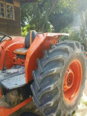 KUBOTA M9000