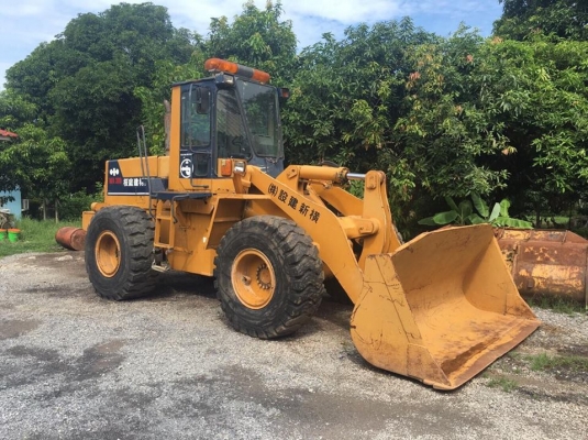 ขายรถตัก Komatsu WA 300-1 รถนอกนำเข้า  สภาพสวย พร้อมใช้ ราคาถูกมากๆ  081-9485494