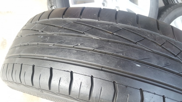 ขายล้อHONDA JAZZ 16 พร้อมยาง 4 ล้อ