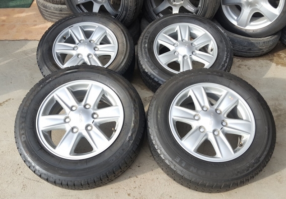 ขายล้อISUZU All New16 ยาง 215/65/16 ปี 15 4 ล้อ