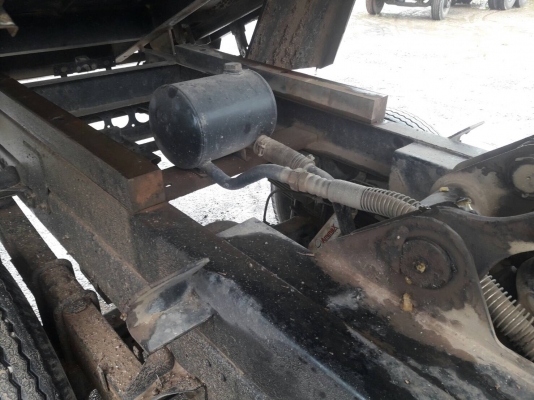 รถอีซุซุ 6 ล้อดั้ม NPR 150 แรงม้า ปี 53. , ( รถวิ่ง 19,xxx กม. ) สนใจติดต่อ 081 - 6079515