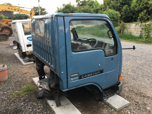 ขายหัวเก๋งรถบรรทุก 4ล้อ,6 ล้อเล็ก NISSAN CABSTAR นำเข้าจากญี่ปุ่น พร้อมใช้ สนใจติดต่อ 081-9485494