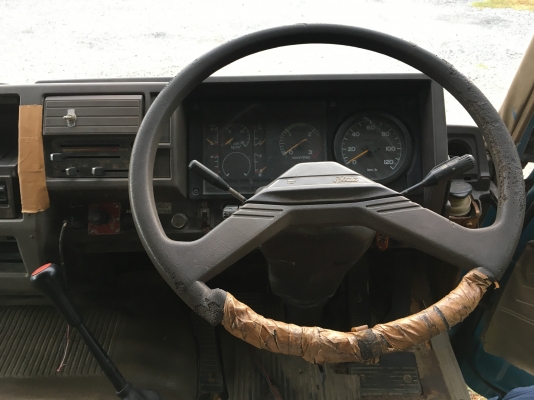 ขายหัวเก๋ง Hino 3ใบปัด นำเข้าจากญึ่ปุ่น ราคาถูกๆ สนใจติดต่อ 081-948-5494