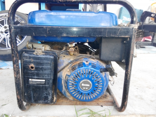 ขายเครื่องปั่นไฟ13แรงม้าสภาพดีเก็บไว้ไม่ได้ใช้งาน 0889544734