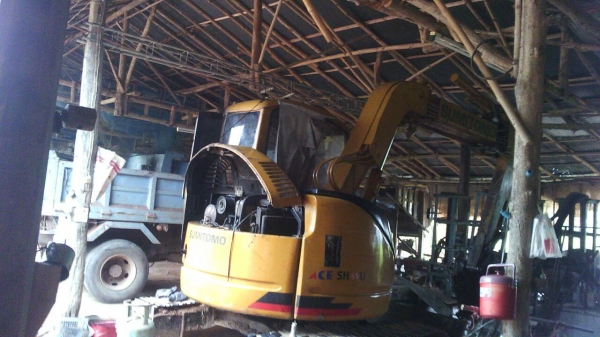 ขายแมคโฮ ซูมิโตโม 55 มีใบพร้องจดทะเบียบ เจ้าของขายเอง