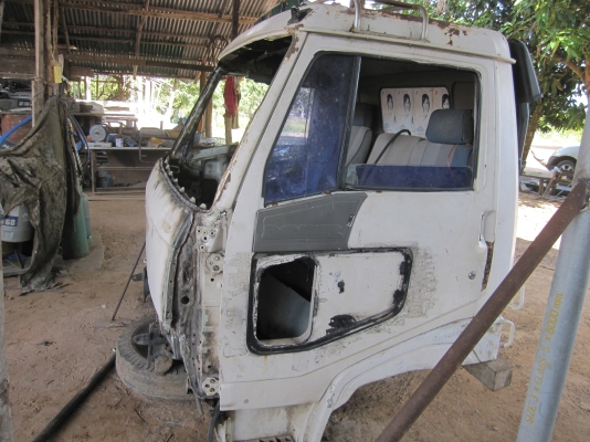 หลุดจองซื้อเดือนนี้ลดให้อีกครับหัวเก๋งฮีโน่ซุปเปอร์เสี่ยหัวนอก ไม่มีผุ โดนมาด้านหน้าขวา เอาขึ้นสภาพปกติแล้วเหลือทำสี อุปกรณ์ครบ