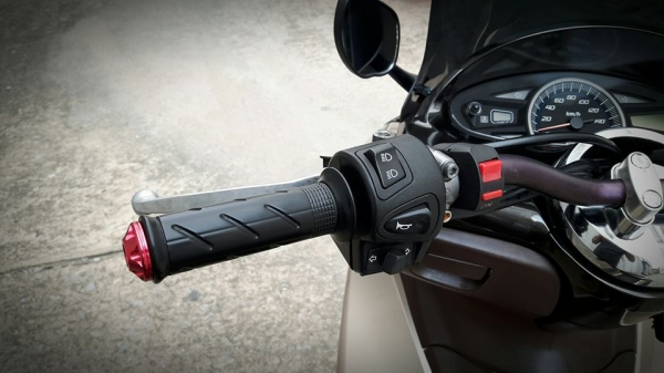 ขาย Pcx125i ปี53 สีทองเครื่องเดิม ตัวท๊อป IDling Stop ขาย Pcx125i ปี53 สีทองเครื่องเดิม ตัวท๊อป IDling Stop