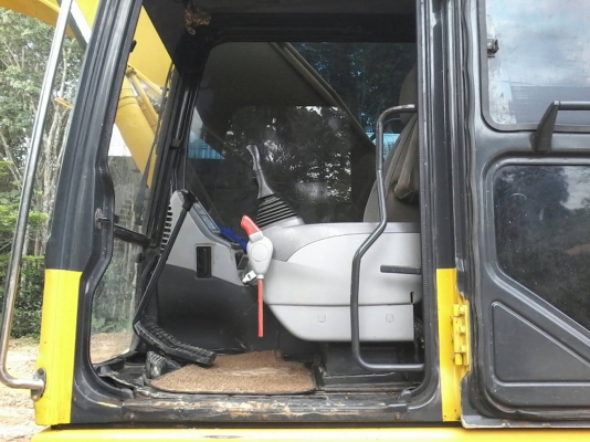 KOMATSU PC 200-7
