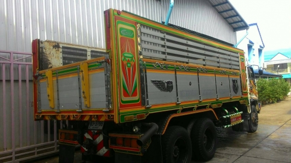 ขายแล้ว ครับ สิบล้อ อีซูชุ Dega 200 ยูโ 2ปี48 ดั้มกะบะมีเนียม มีระบบลากลูก รถสภาพดีเดิมๆสวยมากๆพร้อมใช้งาน ทะเบียนพร้อมโอน