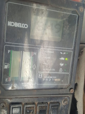 ขาย!! >>> Kobelco Sk200 Mark3 <<< ช่วงล่างเต็ม ไฟฟ้าครบ ราคา 700,000 บาท ขาย!! >>> Kobelco Sk200 Mark3 <<< ช่วงล่างเต็ม ไฟฟ้าครบ ราคา 700,000 บาท