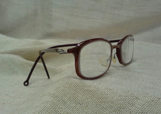 แว่นสายตายาวระดับท็อปคลาสของโลก Authentic LINDBERG handmade in Denmark ค่าสายตา +300 แว่นสายตายาวระดับท็อปคลาสของโลก Authentic LINDBERG handmade in Denmark ค่าสายตา +300