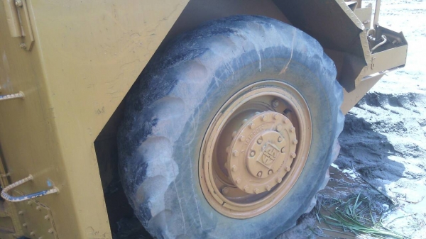 ขายด่วน รถตัก KAWASAKI 60Z เอวอ่อน สภาพพร้อมใช้งาน เครื่องปั้มแรงดี รถพร้อมทำงาน เอกสารสัญญาซื้อขาย