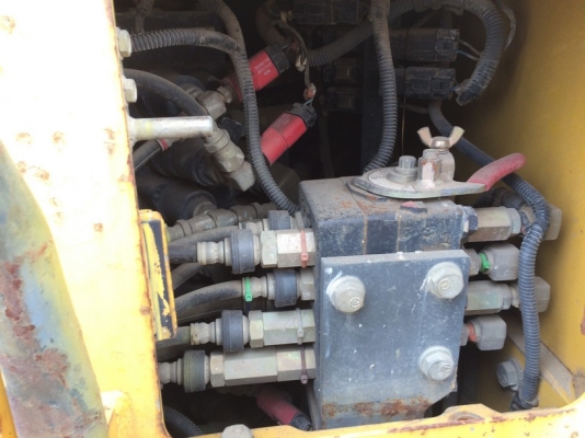 Komatsu PC128US-2EO ปี 2003 ใบแทร็คติดก้อนยาง นำเข้าจากญี่ปุ่น ราคาถูก