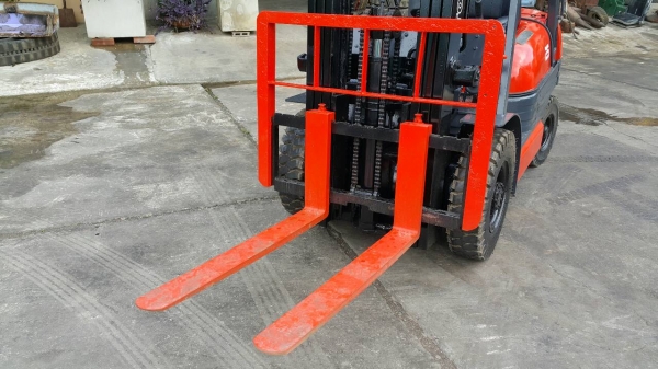 ขาย รถยก 2.5ตัน TOYOTA รุ่น 6FD25 มือสองญี่ปุ่น เสาสองท่อน เข้าตู้คอนเทนเนอร์ ได้ ยางตันใหม่ เครื่องยนต์ดีเซล เช็คระบบสมบูรณ์ พร้อมใช้งาน มือถือ/LINE ID : 0818753444 ขาย รถยก 2.5ตัน TOYOTA รุ่น 6FD25 มือสองญี่ปุ่น เสาสองท่อน เข้าตู้คอนเทนเนอร์ ได้ ยางตันใหม่ เครื่องยนต์ดีเซล เช็คระบบสมบูรณ์ พร้อมใช้งาน มือถือ/LINE ID : 0818753444