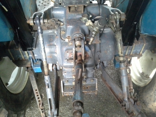 ขายนิวฮอแลน 7810 S คาราโล่เกียรกลาง 8&times;2  6สูบสวยเดิมตามสภาพพร้อมใช้ เอกสารอินวอย