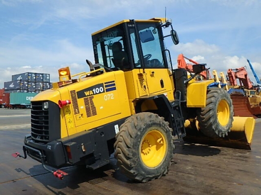 ขาย รถตักล้อยาง KOMATSU WA100-5 สวยแจ่ม ไร้ที่ติ นำเข้าจากญี่ปุ่น โทร.090-986-2521 อ๊อบ ขาย รถตักล้อยาง KOMATSU WA100-5 สวยแจ่ม ไร้ที่ติ นำเข้าจากญี่ปุ่น โทร.090-986-2521 อ๊อบ