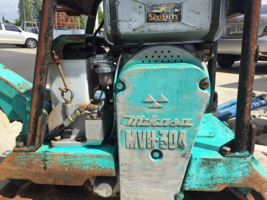 ขายเครื่องตบดินMIKASAรุ่นMVH304DSBมือสองญี่ปุ่นเครื่องดีเซลสตารท์กุญแจเดินหน้าถอยหลังได้สภาพดีพร้อมใช้งาน ขายเครื่องตบดินMIKASAรุ่นMVH304DSBมือสองญี่ปุ่นเครื่องดีเซลสตารท์กุญแจเดินหน้าถอยหลังได้สภาพดีพร้อมใช้งาน