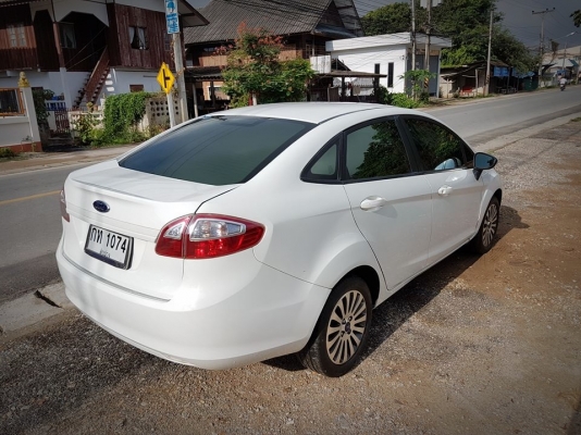 Ford fista สีขาวสวย ราคา 238,000 ++++++++ ลูกค้าดีฟรีดาวน์ Ford fista สีขาวสวย ราคา 238,000 ++++++++ ลูกค้าดีฟรีดาวน์