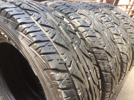 ยาง All Dunlop 245 70 16 ปี15 ดอกเต็ม เนื้อนิ่มๆ ใช้ยาว ราคาไม่แพง ยาง All Dunlop 245 70 16 ปี15 ดอกเต็ม เนื้อนิ่มๆ ใช้ยาว ราคาไม่แพง