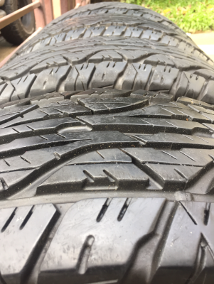 ยาง All Dunlop 245 70 16 ปี15 ดอกเต็ม เนื้อนิ่มๆ ใช้ยาว ราคาไม่แพง ยาง All Dunlop 245 70 16 ปี15 ดอกเต็ม เนื้อนิ่มๆ ใช้ยาว ราคาไม่แพง