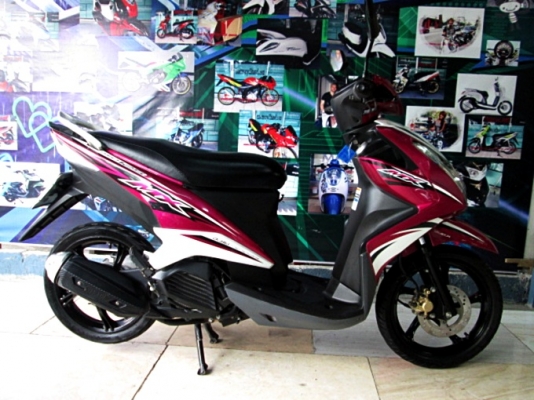 MIO 125 iMX สีชมพูดำ ตัวท็อปล้อแมกซ์จากศูนย์ ระบบหัวฉีดอัจฉริยะ YMJET-FI ประหยัดน้ำมัน แถม 3 รายการ MIO 125 iMX สีชมพูดำ ตัวท็อปล้อแมกซ์จากศูนย์ ระบบหัวฉีดอัจฉริยะ YMJET-FI ประหยัดน้ำมัน แถม 3 รายการ