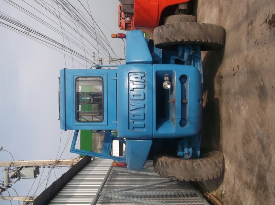 ขายด่วนครับ รถโฟล์คลิฟท์ 15 ตัน ขายด่วนครับ รถโฟล์คลิฟท์ 15 ตัน