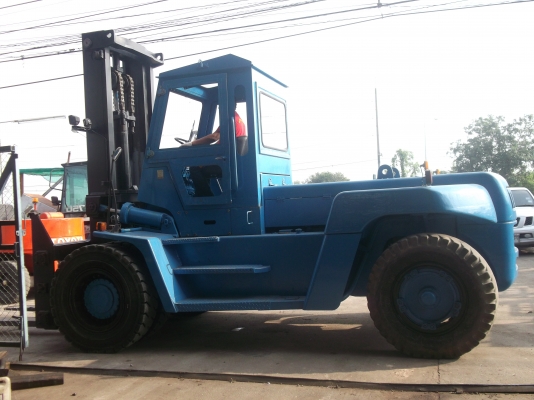 ขายด่วนครับ รถโฟล์คลิฟท์ 15 ตัน ขายด่วนครับ รถโฟล์คลิฟท์ 15 ตัน