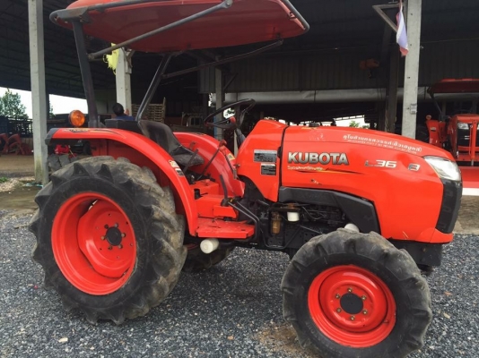 ขายรถไถคูโบต้า L3608 4WD2เพลา สภาพพร้อมใช้ เครื่องดี เกรยร์ดี ทุกระบบสมบูรณ์ ราคา 245,000 บาท สนใจต่อรองราคาได้ค่ะ โทร 081-9136451 ขอดูรูปผ่านทาง line:bow6451  #จัดส่งฟรีทั่วไทยนะค่ะ.