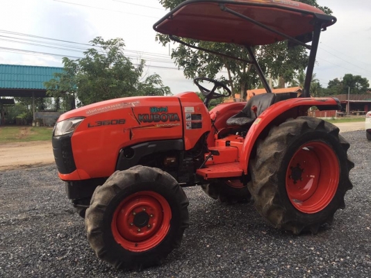 ขายรถไถคูโบต้า L3608 4WD2เพลา สภาพพร้อมใช้ เครื่องดี เกรยร์ดี ทุกระบบสมบูรณ์ ราคา 245,000 บาท สนใจต่อรองราคาได้ค่ะ โทร 081-9136451 ขอดูรูปผ่านทาง line:bow6451  #จัดส่งฟรีทั่วไทยนะค่ะ.