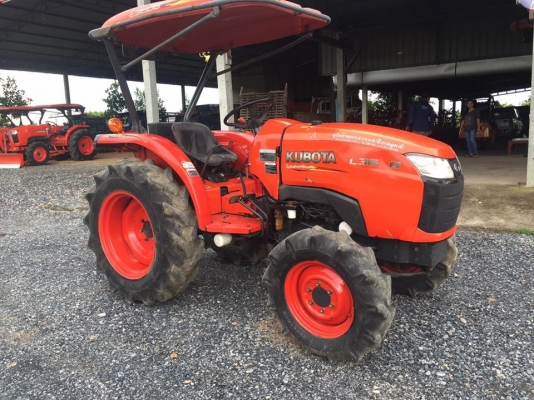 ขายรถไถคูโบต้า L3608 4WD2เพลา สภาพพร้อมใช้ เครื่องดี เกรยร์ดี ทุกระบบสมบูรณ์ ราคา 245,000 บาท สนใจต่อรองราคาได้ค่ะ โทร 081-9136451 ขอดูรูปผ่านทาง line:bow6451  #จัดส่งฟรีทั่วไทยนะค่ะ.