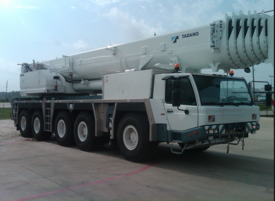 TADANO ATF220G-5