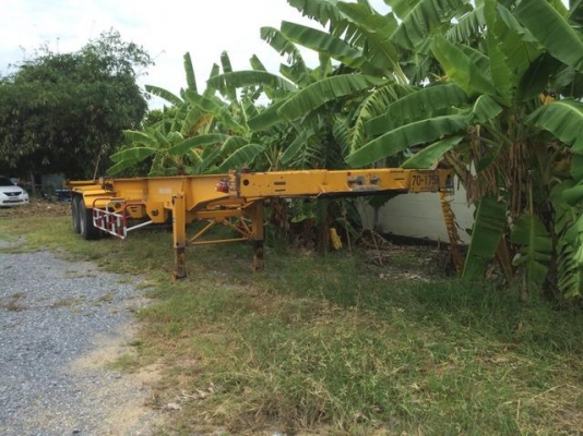 หัวลาก หกล้อ 180  แรง ปี 44 พร้อมหางก้าง 2 เพลา รถสวยๆพร้อมใช้งาน ราคา  550,000 บาท