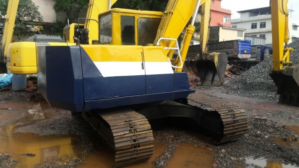 ขายkomatsu120-5 ขายkomatsu120-5