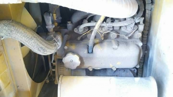 ขายรถบด โบแม็กสั่นสะเทือน ล้อเหล็กหน้า หลัง อุปกรณ์ฉีดนํ้าครบ เครื่องแห้ง มีเช็คระบบไฟ ขายไม่แพงครับ