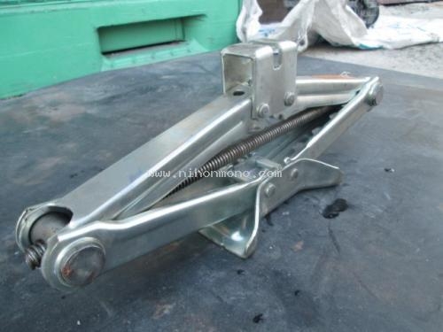 ราคาเบาๆกับคุณภาพไม่เบา!!!!แม่แรงยกรถNISSAN รหัสสินค้า 80904203 www.nihonmono.com ราคาเบาๆกับคุณภาพไม่เบา!!!!แม่แรงยกรถNISSAN รหัสสินค้า 80904203 www.nihonmono.com