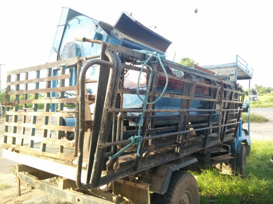 ขายเครื่องสีนวดข้าวพร้อมรถ