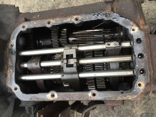 เครื่อง ISUZU 4BA1 พร้อมเกียร์