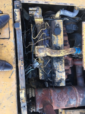 รถขุด KOMATSU PC220-5 แถมฟรี หัว Breaker