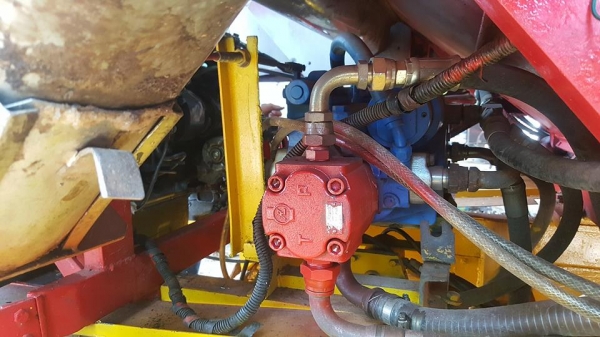 ขายรถเกี่ยวข้าว เกษตรพัฒนา เจ้าช้างไวไฟ ช่วงล่าง12ปั๊ม23 เครื่องHINOJO8C260 เทอร์โบว์ตู้ทำใหม่ เช็คใหม่ทั้งคัน สภาพเกี่ยวได้เลย ขายรถเกี่ยวข้าว เกษตรพัฒนา เจ้าช้างไวไฟ ช่วงล่าง12ปั๊ม23 เครื่องHINOJO8C260 เทอร์โบว์ตู้ทำใหม่ เช็คใหม่ทั้งคัน สภาพเกี่ยวได้เลย