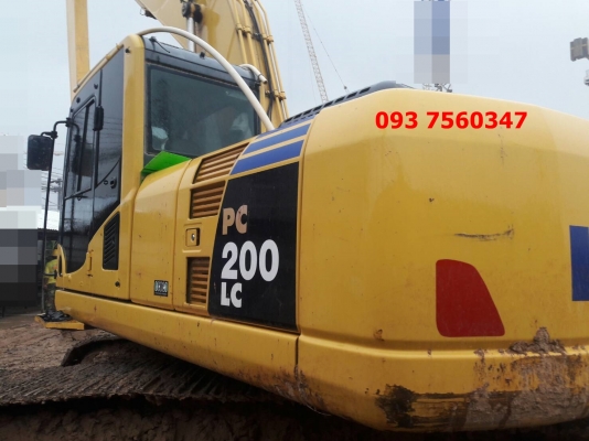 ขายรถแบคโฮบูมยาว KOMATSU PC200LC-8 C733XX = 8,3XX.ชม. ขายรถแบคโฮบูมยาว KOMATSU PC200LC-8 C733XX = 8,3XX.ชม.