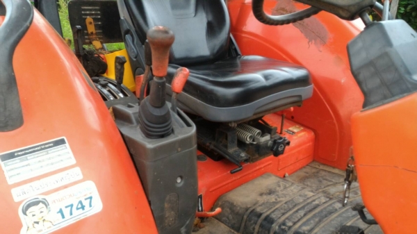 ขาย KUBOTA  M7040 ดันหน้า ผาน6 รถสวยเดิมๆ สนใจสอบถามได้ครับ ราคา 460,000 อ.แกลง ระยอง  DC Tractor Rayong  0818618678,0899347475