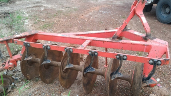 ขาย KUBOTA  M7040 ดันหน้า ผาน6 รถสวยเดิมๆ สนใจสอบถามได้ครับ ราคา 460,000 อ.แกลง ระยอง  DC Tractor Rayong  0818618678,0899347475